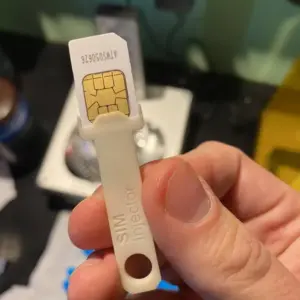 Tesla simkort tool