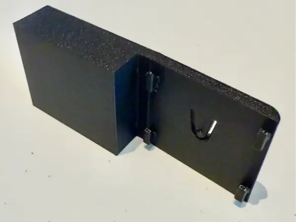 Saphe holder til Tesla
